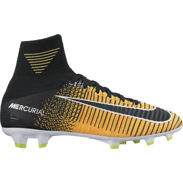 Nike Kids' Jr. Mercurial Superfly V Dynamic Fit (FG) Firm-Ground Football Boot